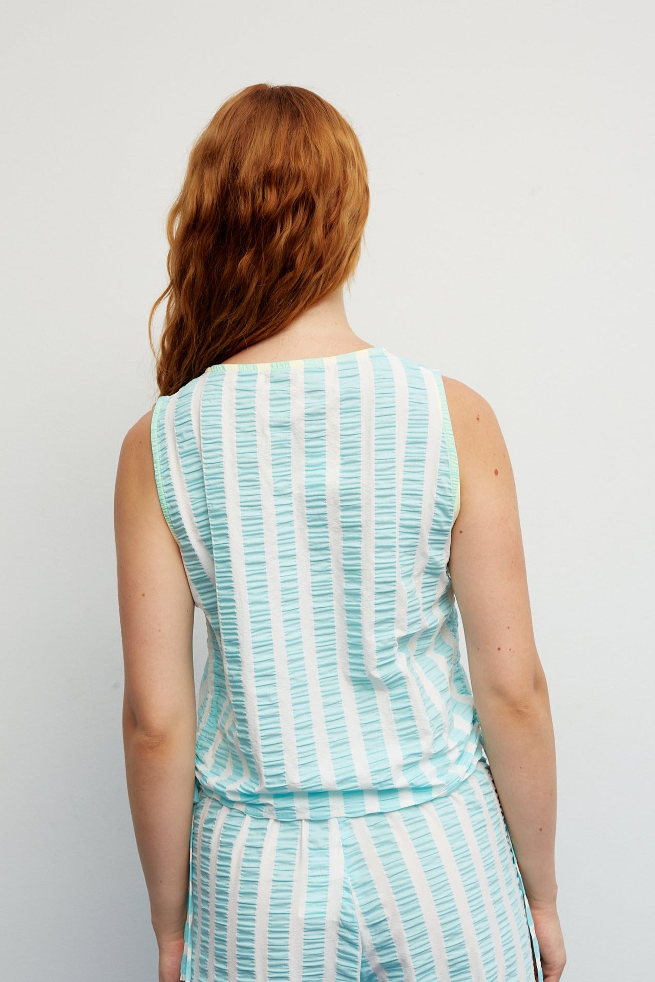 Travel Top Aqua