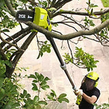 Élagueur sur perche 18V - RYOBI OPP1820 - guide 20 cm - 5,5 m/s - guide incliné 15° - tube d'extension 95 cm fourni (vendu sans batterie)