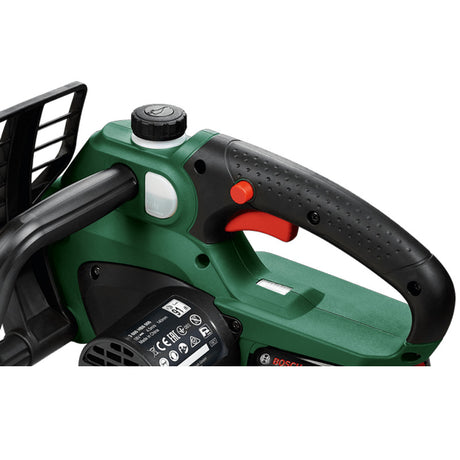 Tronçonneuse à chaîne sans fil BOSCH UniversalChain 18V 1 batterie 2,5Ah